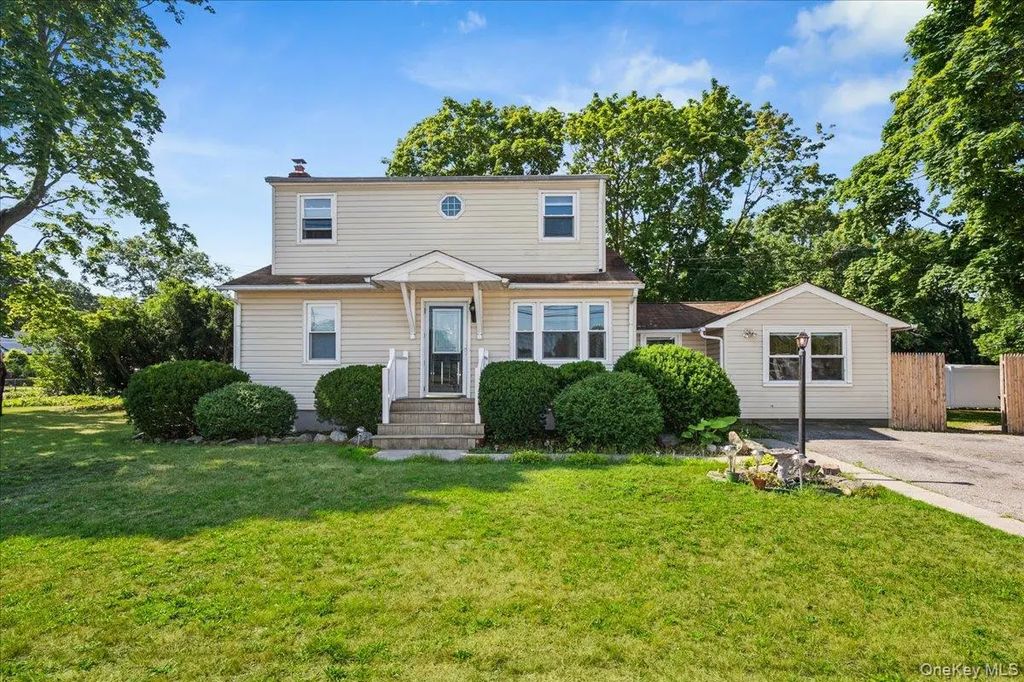 148 Saxton Street, Patchogue