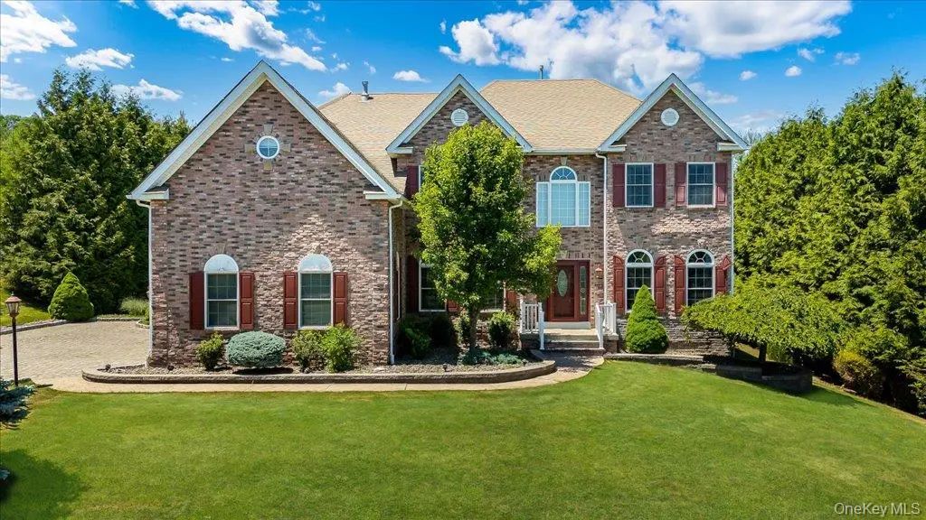 3 Stahl Way, Monroe