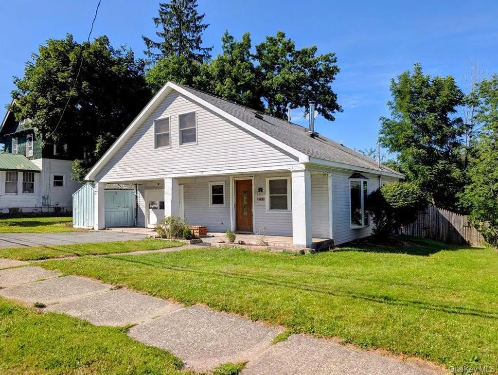 93 Carrier Street, Liberty