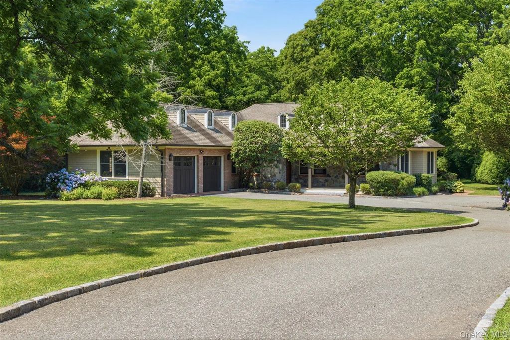 134 Sandy Hollow Road, Northport