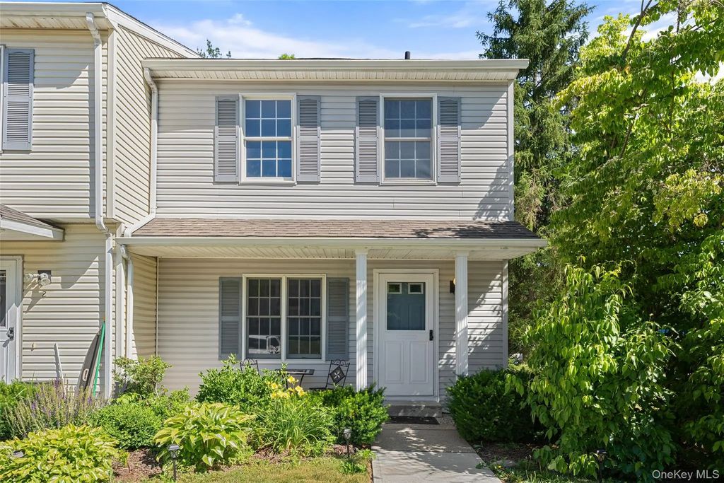 1 Clara Court, Cortlandt Manor