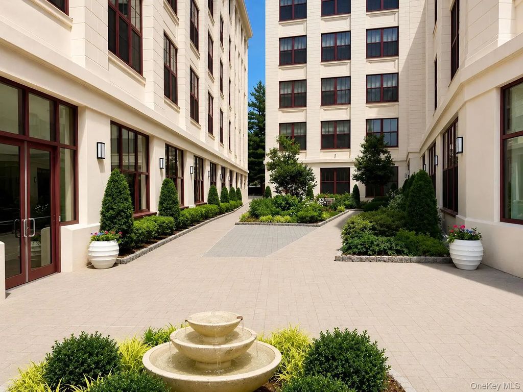1 Scarsdale Road # 409, Tuckahoe