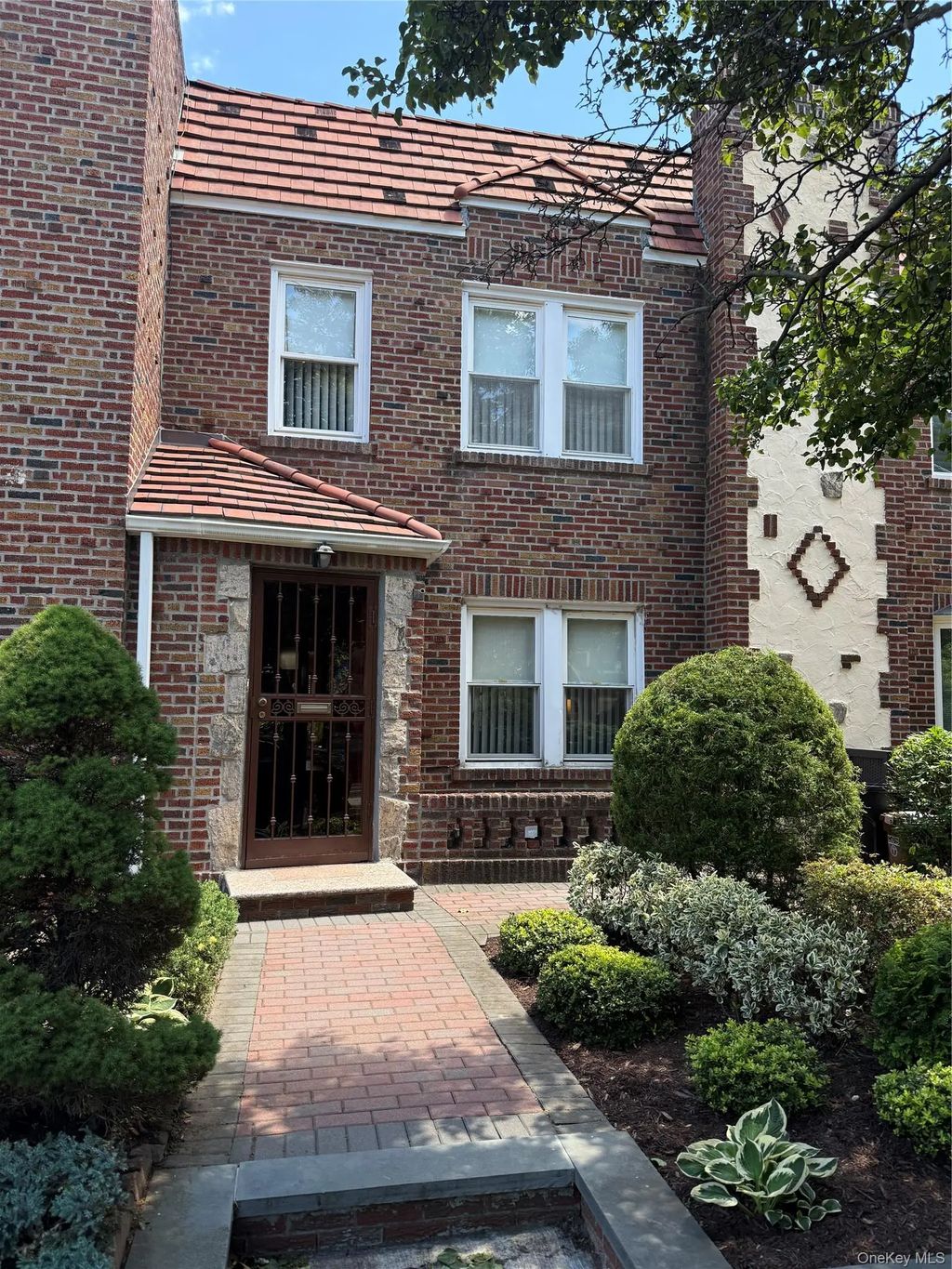 64-23 84th Street, Middle Village
