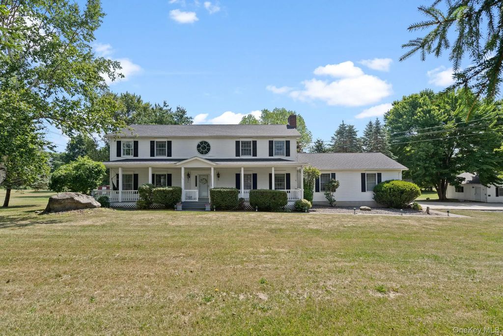 140 Burnt Corners Road, Middletown