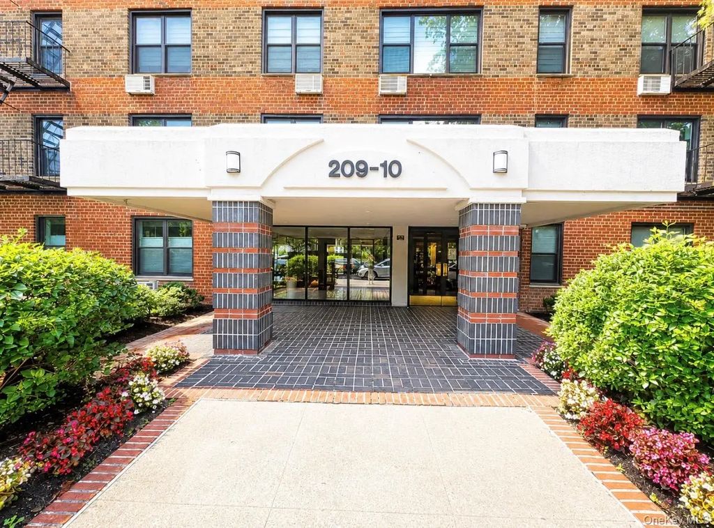 209-10 41st Ave # 3n, Bayside