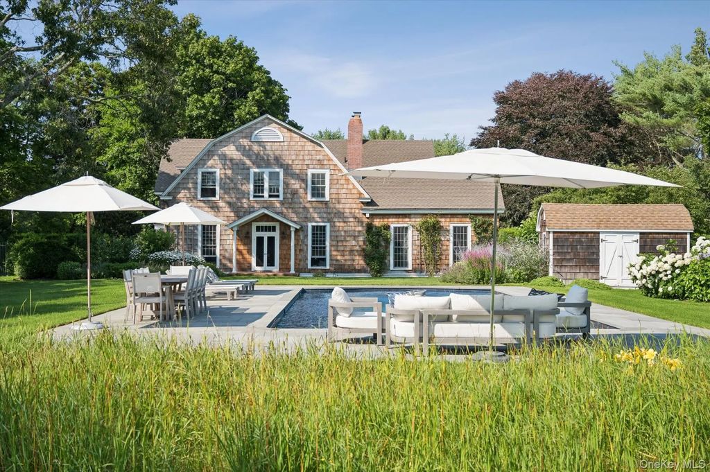 5 Shinnecock Road, Quogue