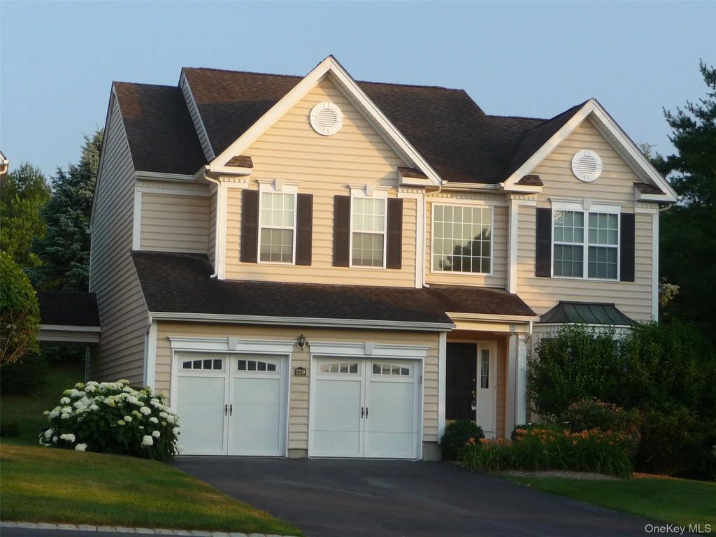 220 Roosevelt Drive, Fishkill