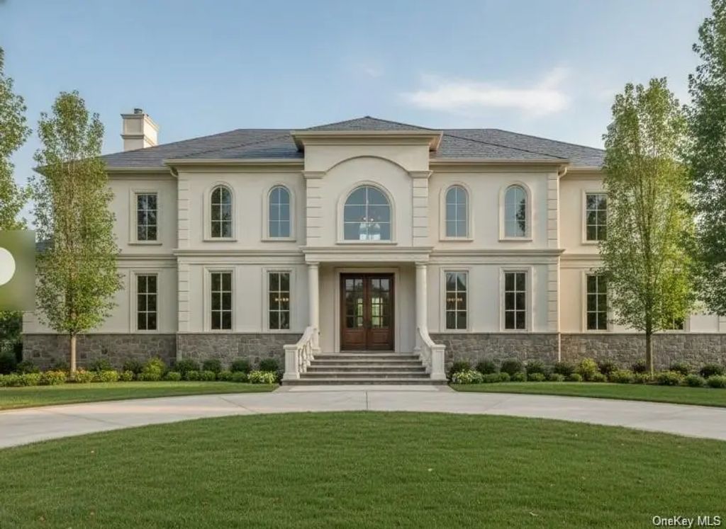 191 Candlewood Path, Dix Hills