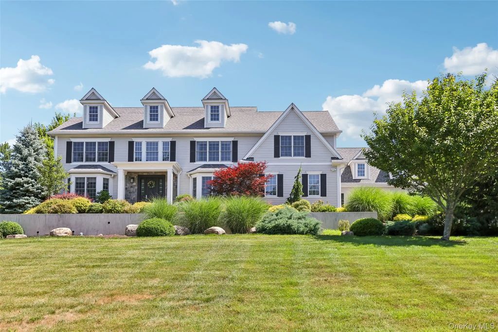 15 Heritage Drive, Pleasantville