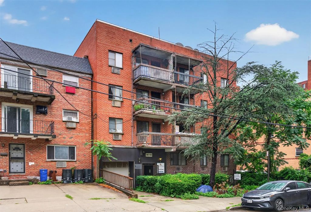 140-44 34th Avenue # 2c, Flushing