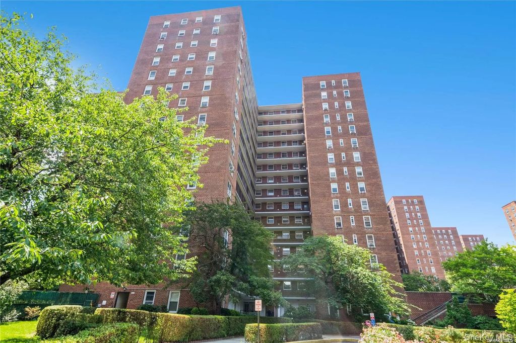 98-20 62nd Drive # 9n, Rego Park