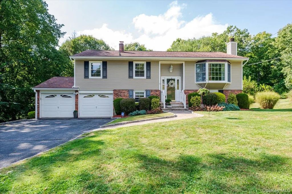5 North Court, Mahopac