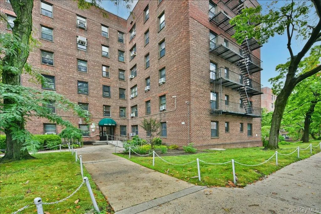 52-54 65th Place # 1p, Maspeth