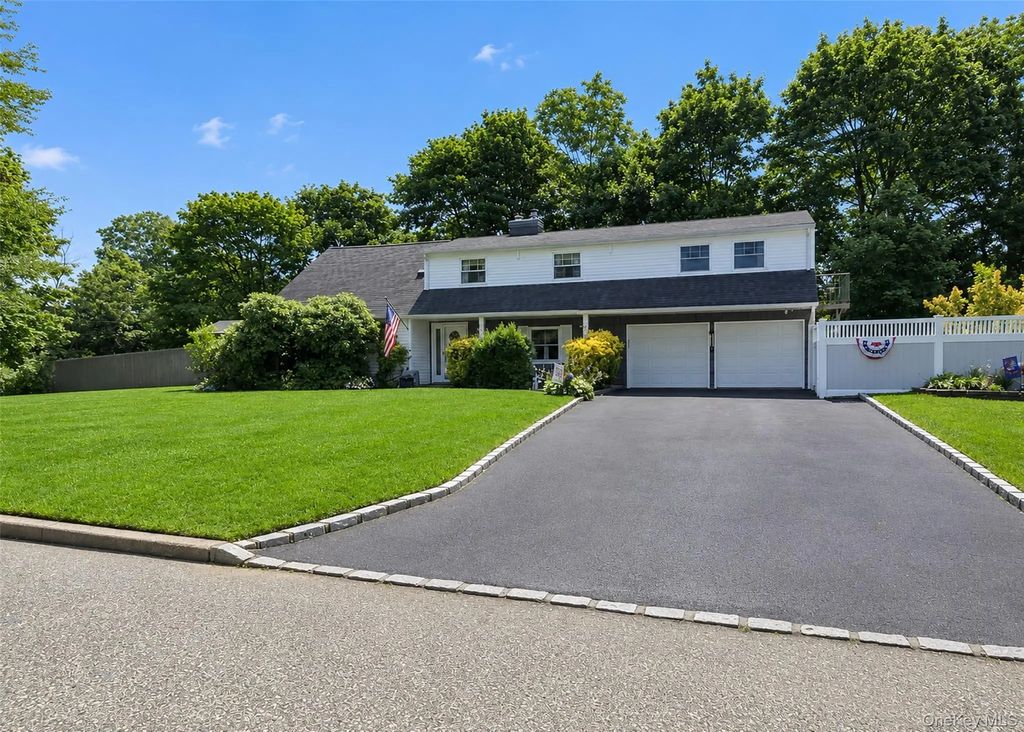 30 Hackberry Lane, Holbrook