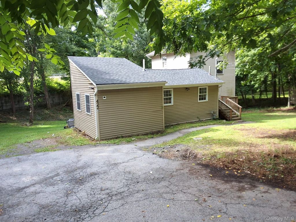 422 Spring Street, Monroe
