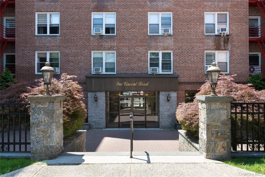 1 Vincent Road # 1c, Bronxville
