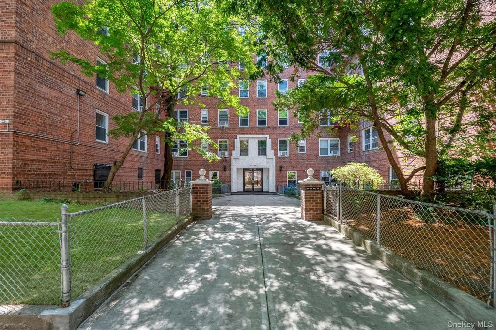 144-44 41st Avenue # 3n, Flushing