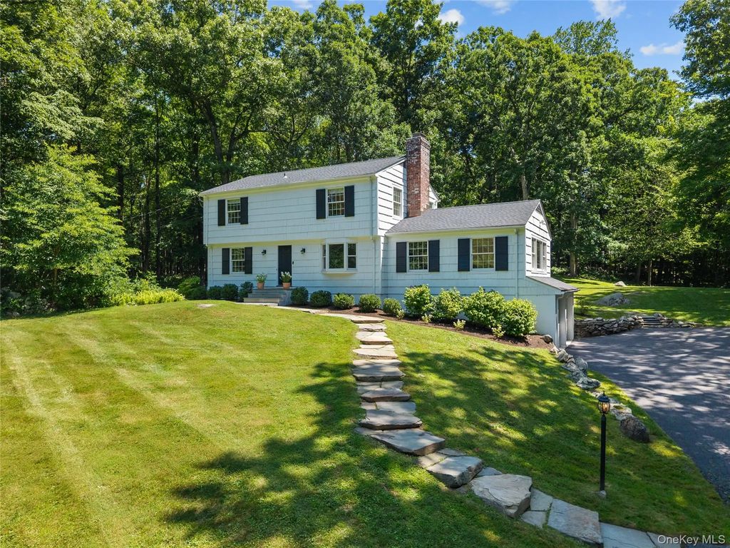 78 Hack Green Road, Pound Ridge