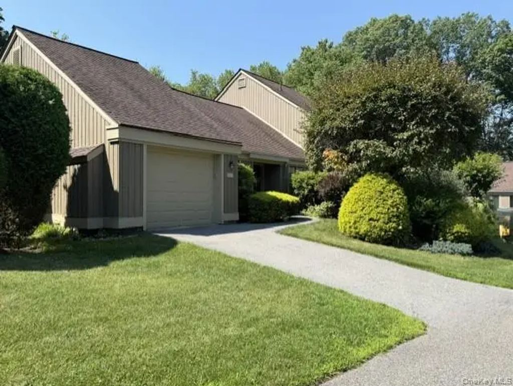 600 Heritage Hills # A, Somers