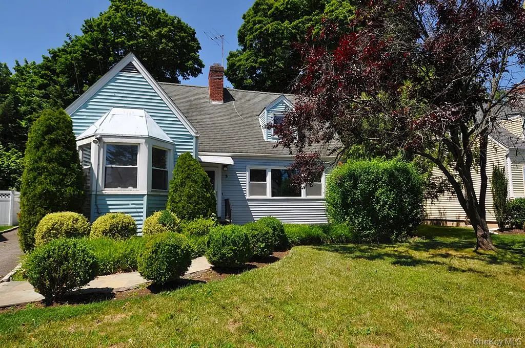 5 Knox Road, Eastchester