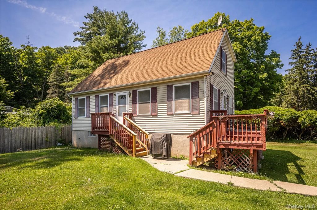 5 Lake Amenia Road, Amenia