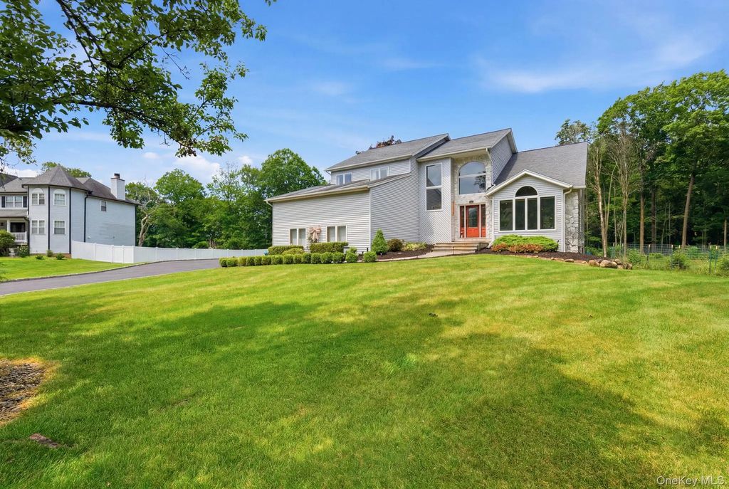 19 Staff Sgt James Parker Road, Blauvelt