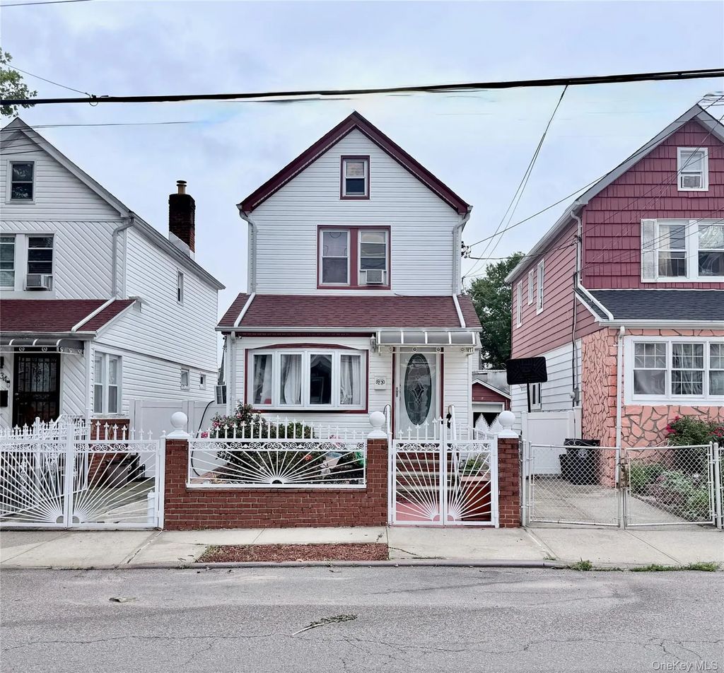 9230 212th Place, Queens Village