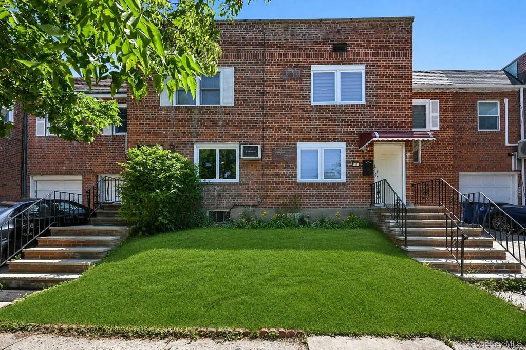76-37 Vleigh Place, Kew Garden Hills