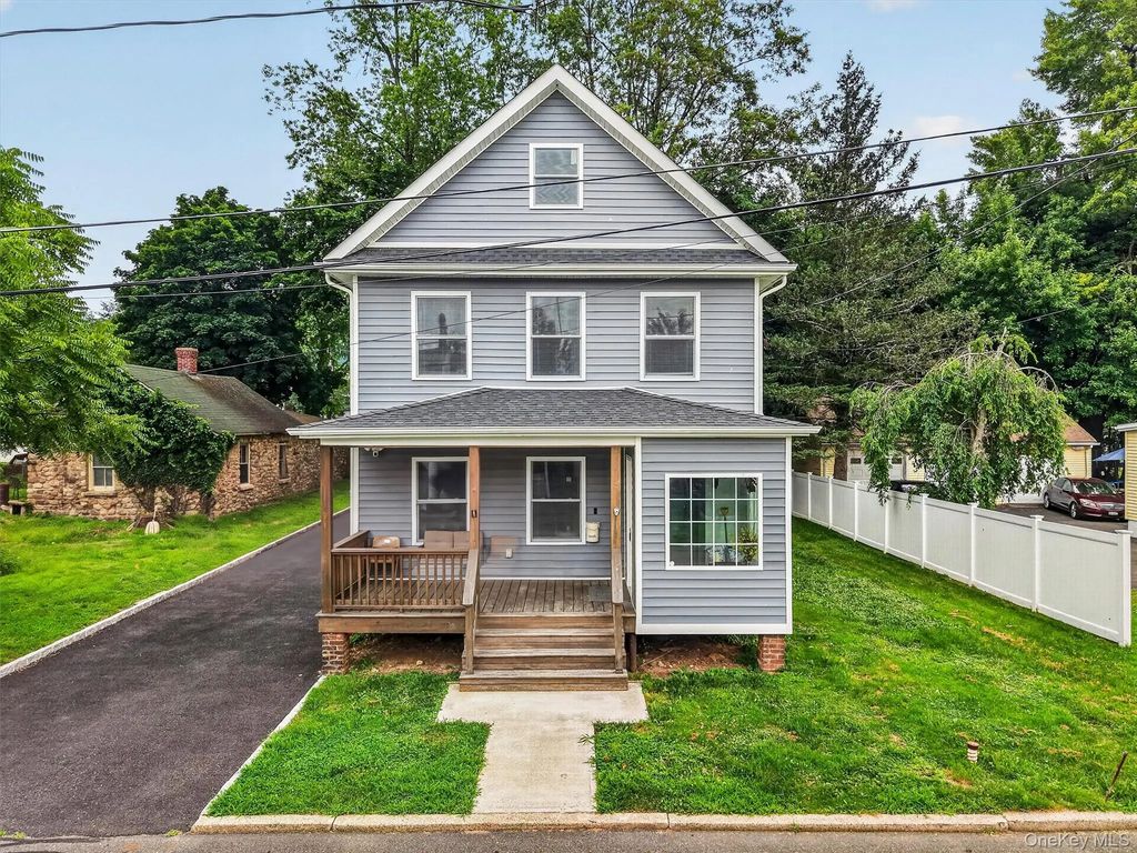11 Harrison Street, Garnerville