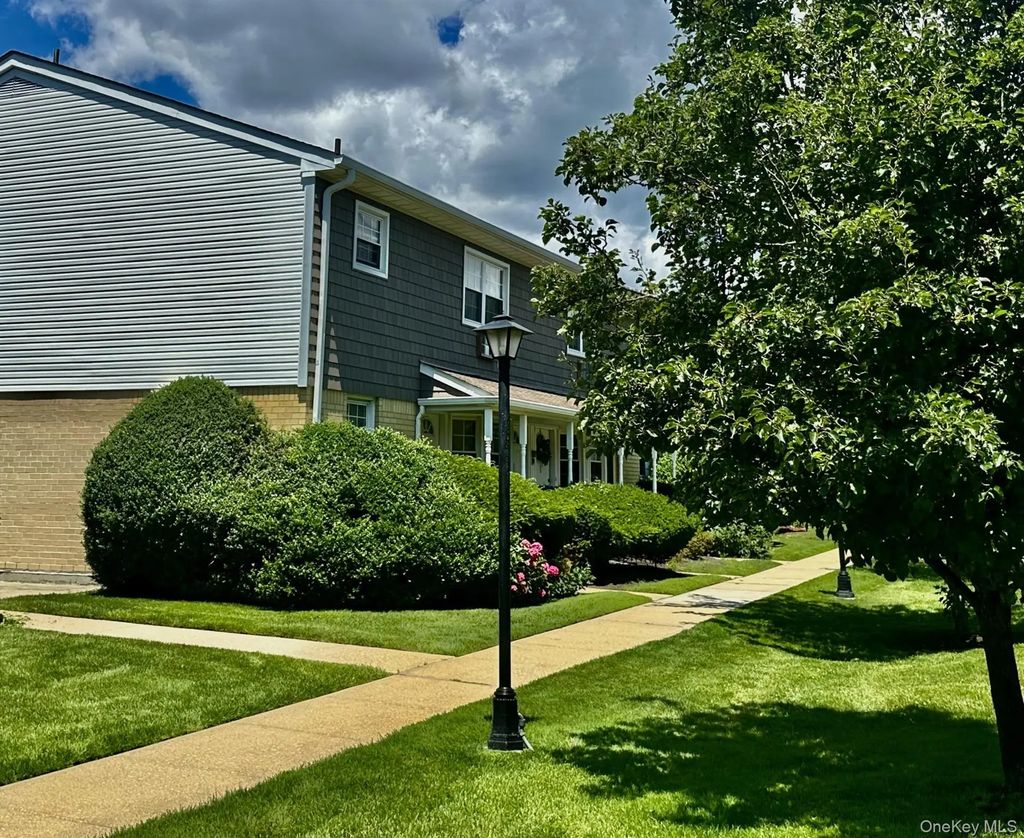 3922 Wilshire Lane # H, Oakdale