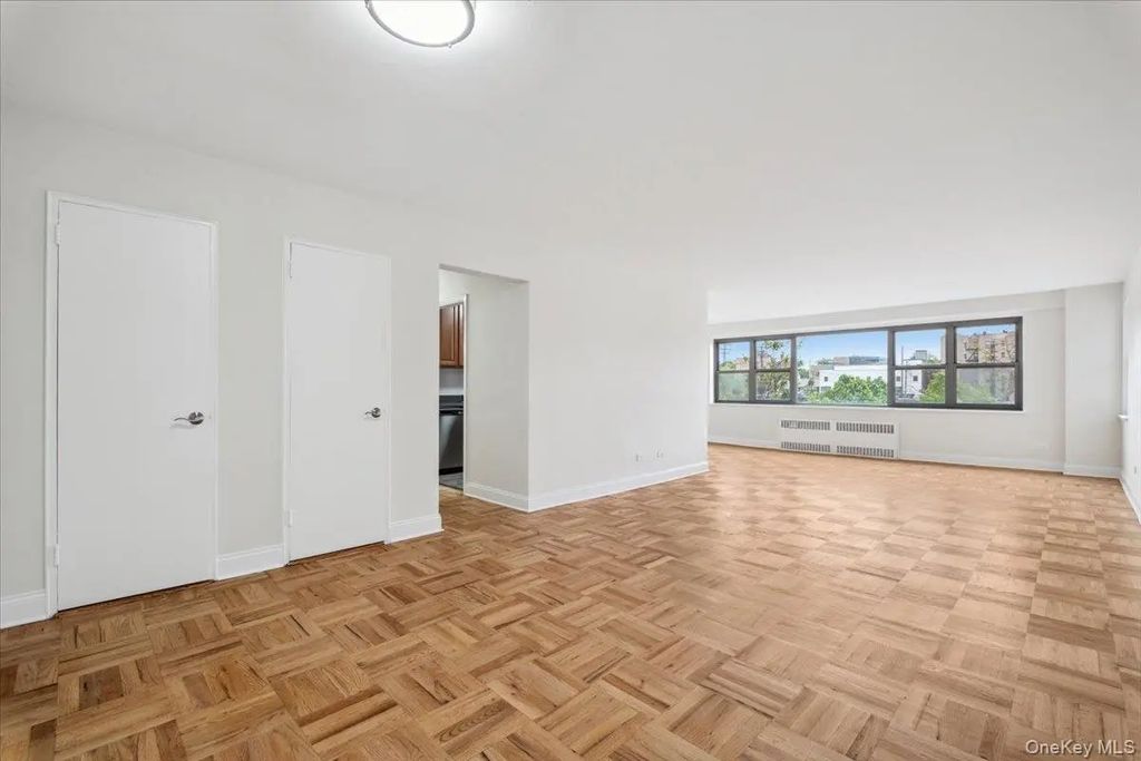 2 Washington Square # 1g, Larchmont
