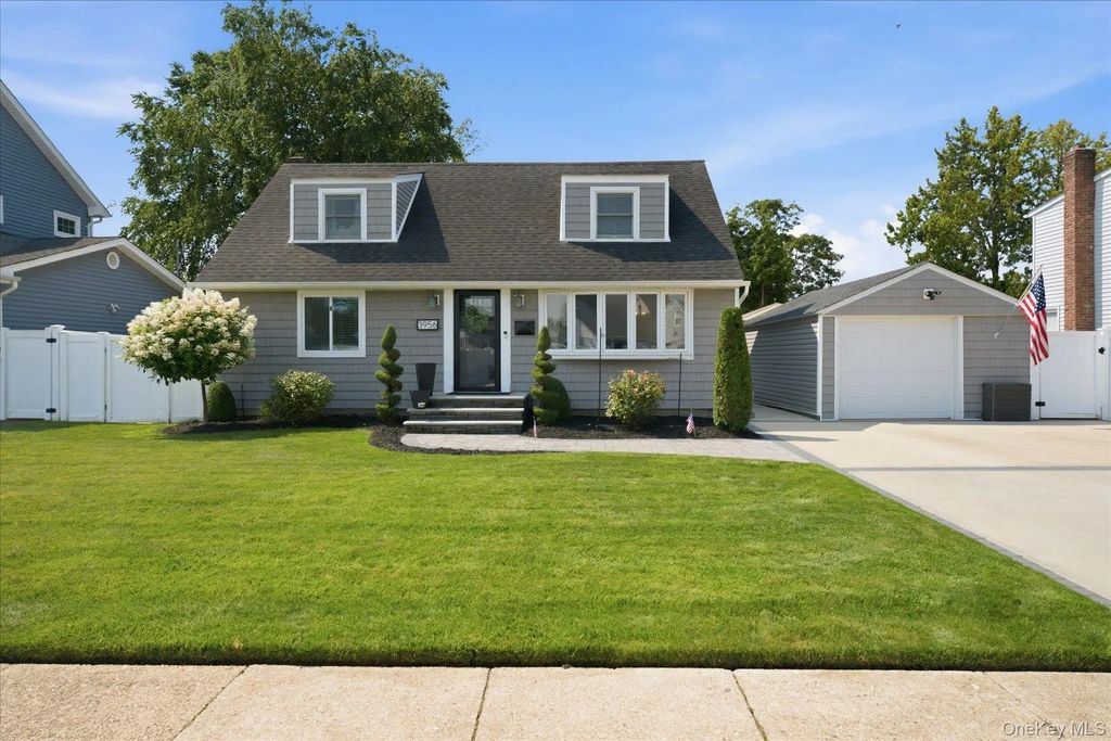 3956 Wicks Avenue, Seaford
