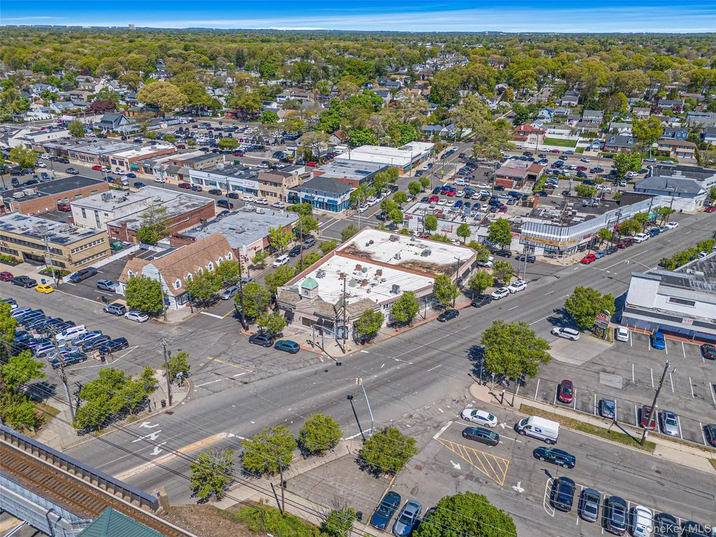 90 Veterans Boulevard, Massapequa
