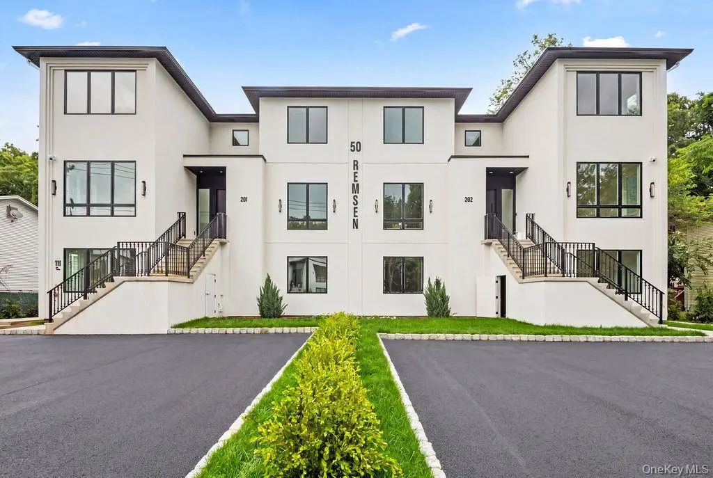 50 Remsen Avenue # 111, Monsey