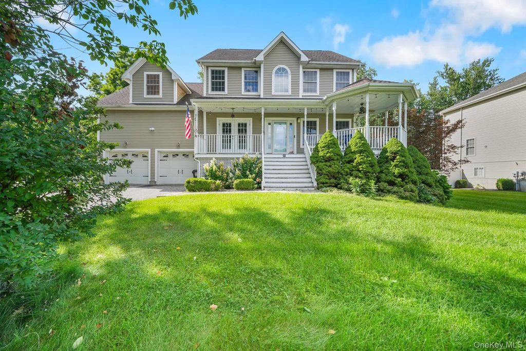 18 Baron Drive, Warwick