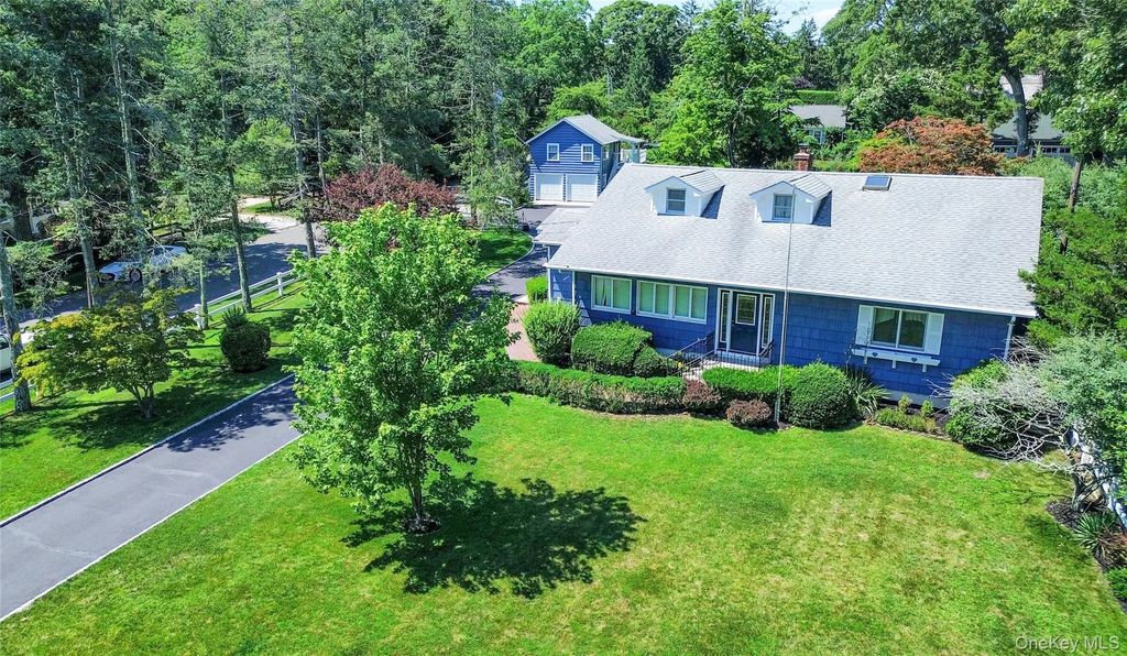 8275 Skunk Lane, Cutchogue