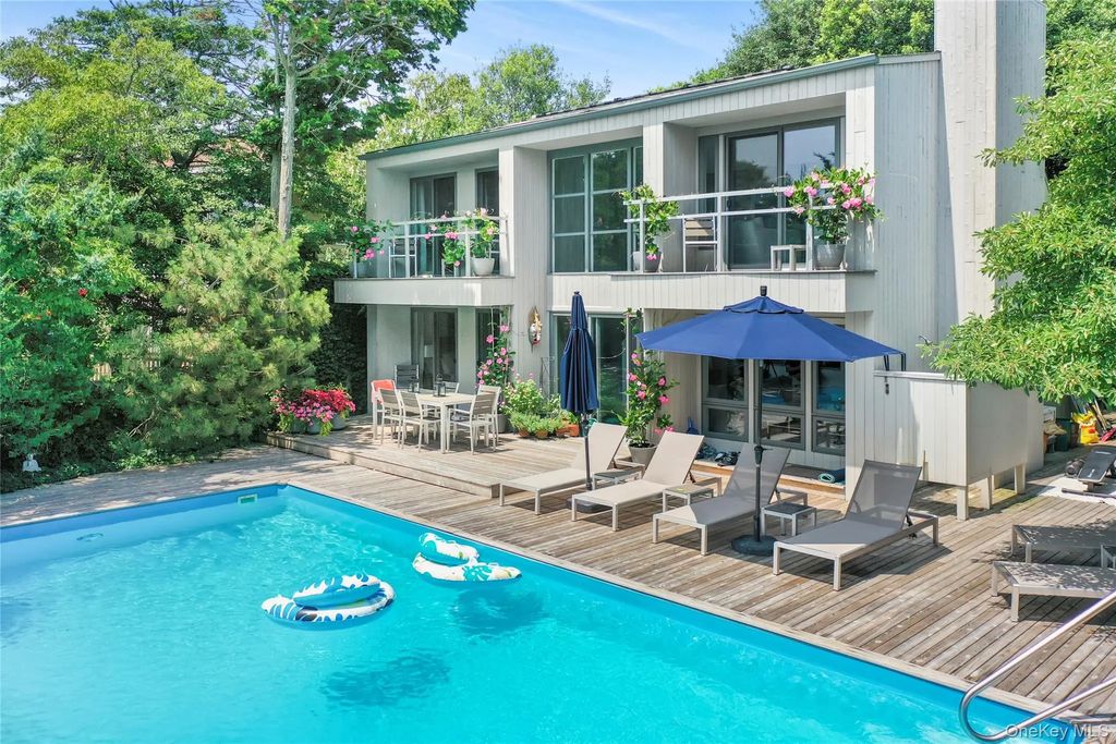 77 Bay Walk, Fire Island Pines