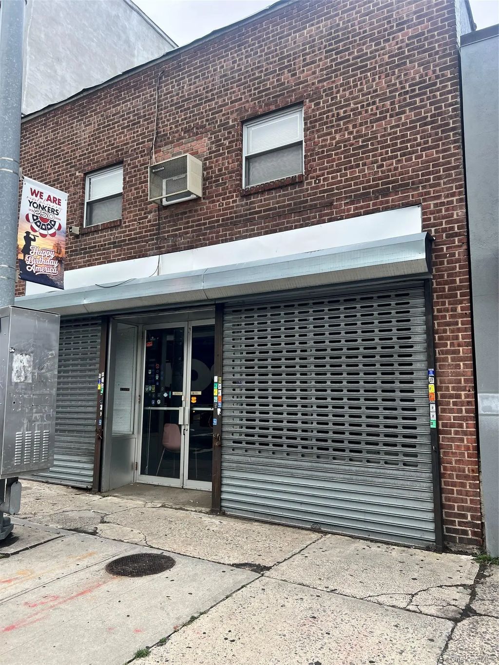253 S Broadway # 1st Floor & 2nd Floor, Yonkers