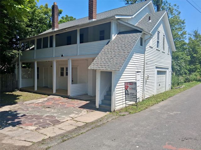 215 Maple Avenue, Kerhonkson