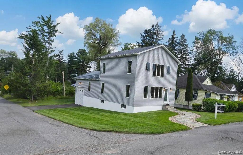 95 Dwyer Avenue, Liberty