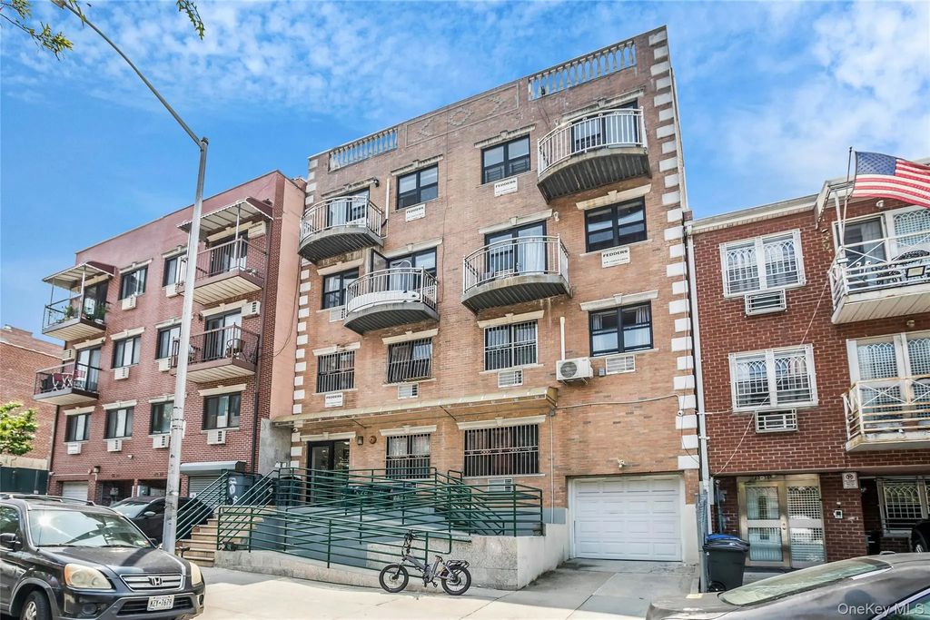 4040 68th Street # Ps5, Woodside