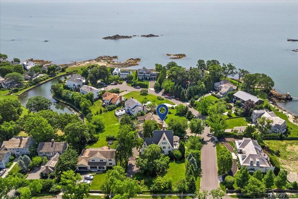 731 Forest Avenue, Rye