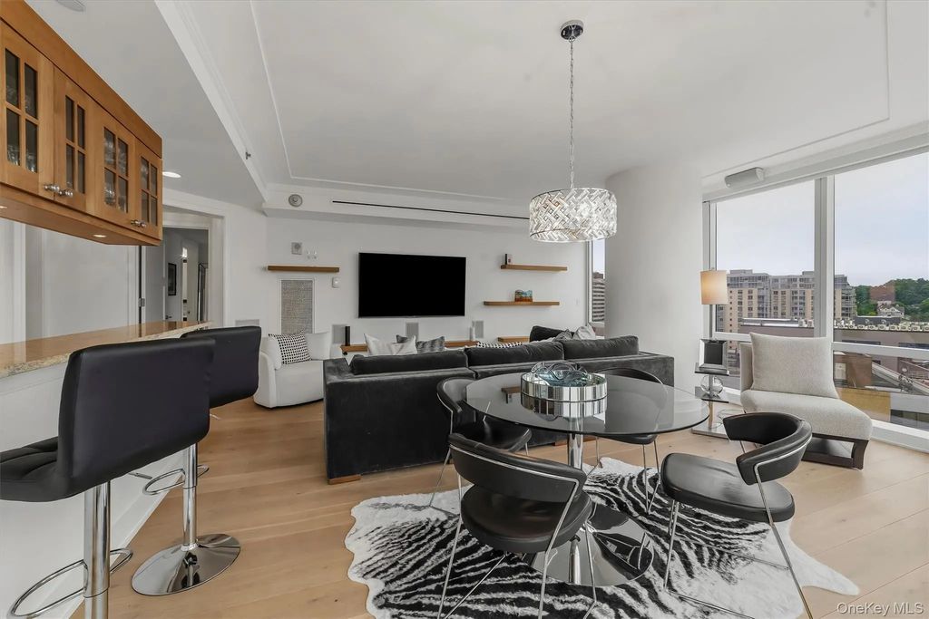 5 Renaissance Square # 9a, White Plains