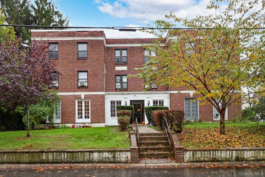 14 Beach Road # 3c, Great Neck