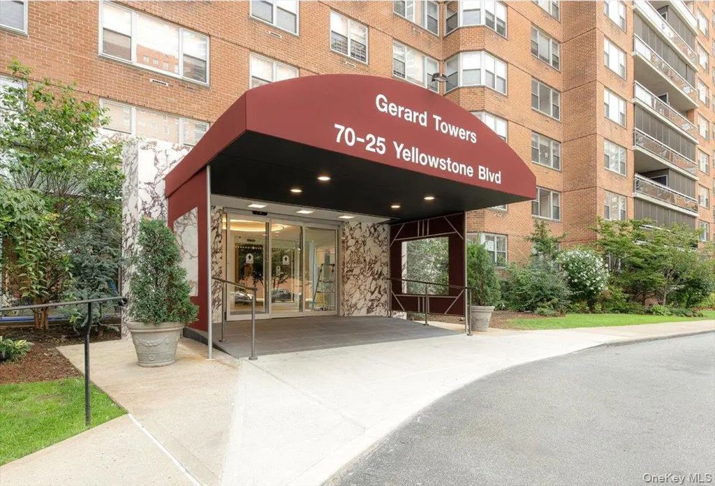 70-25 Yellowstone Boulevard # 7x, Forest Hills