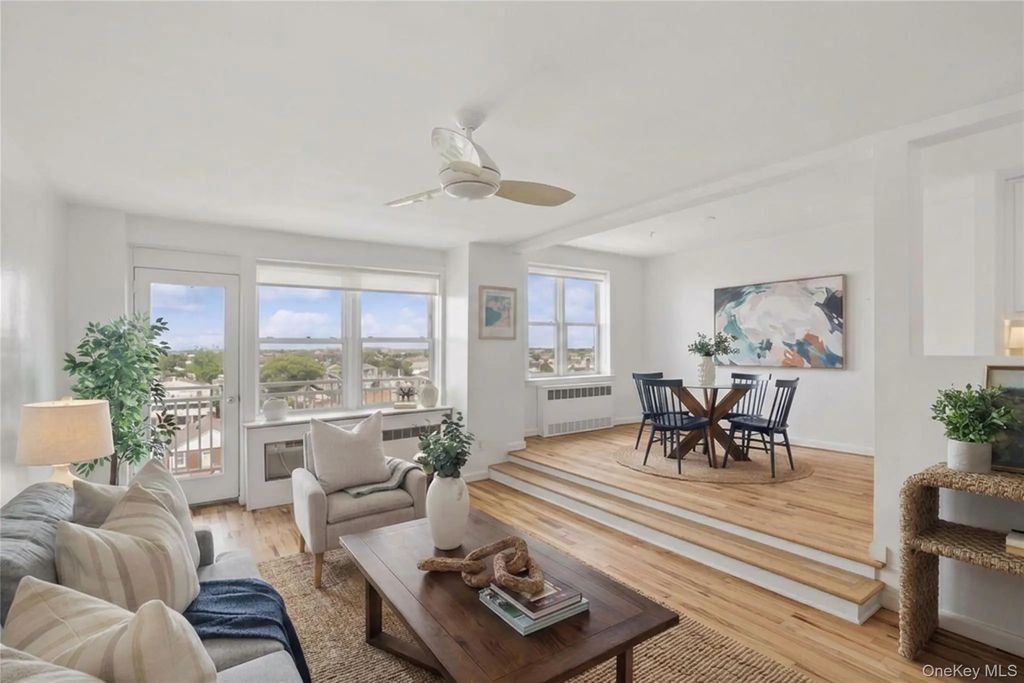 522 Shore Road # 5p, Long Beach
