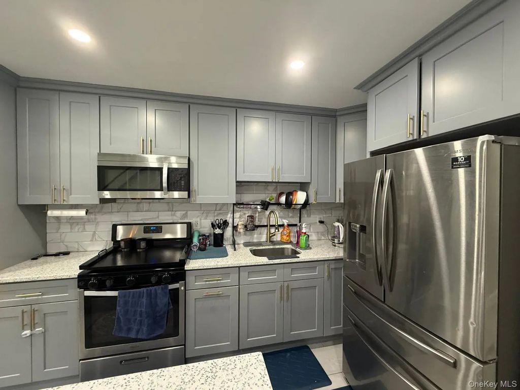 13117 135th Place, South Ozone Park