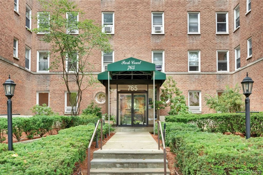 765 Bronx River Road # 4a, Bronxville