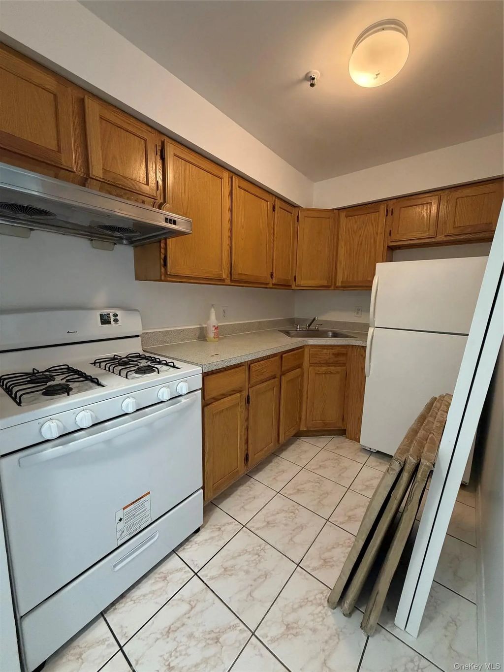 10804 35th Avenue # 3l, Corona