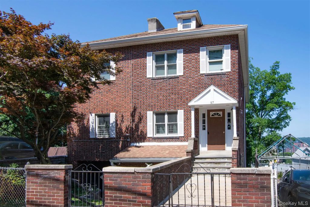 97 Van Cortlandt Pk Avenue, Yonkers